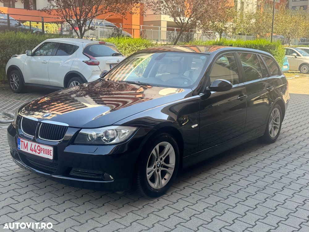 BMW Seria 3 320d DPF Touring Aut. - 1
