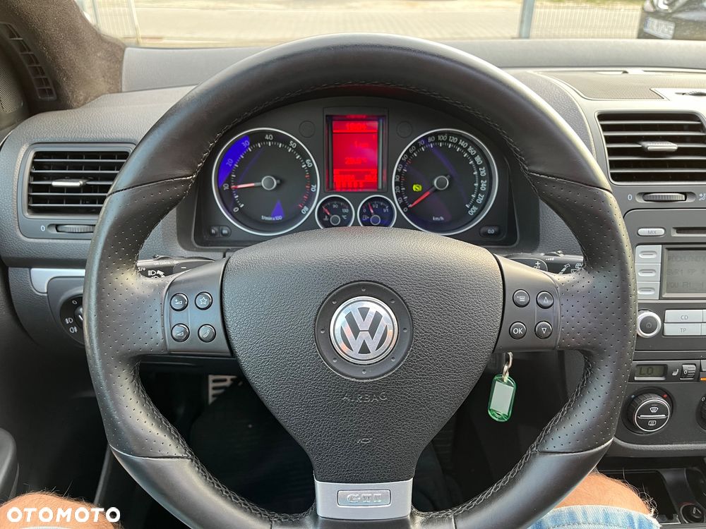 Volkswagen Golf 2.0 GTI DSG - 9