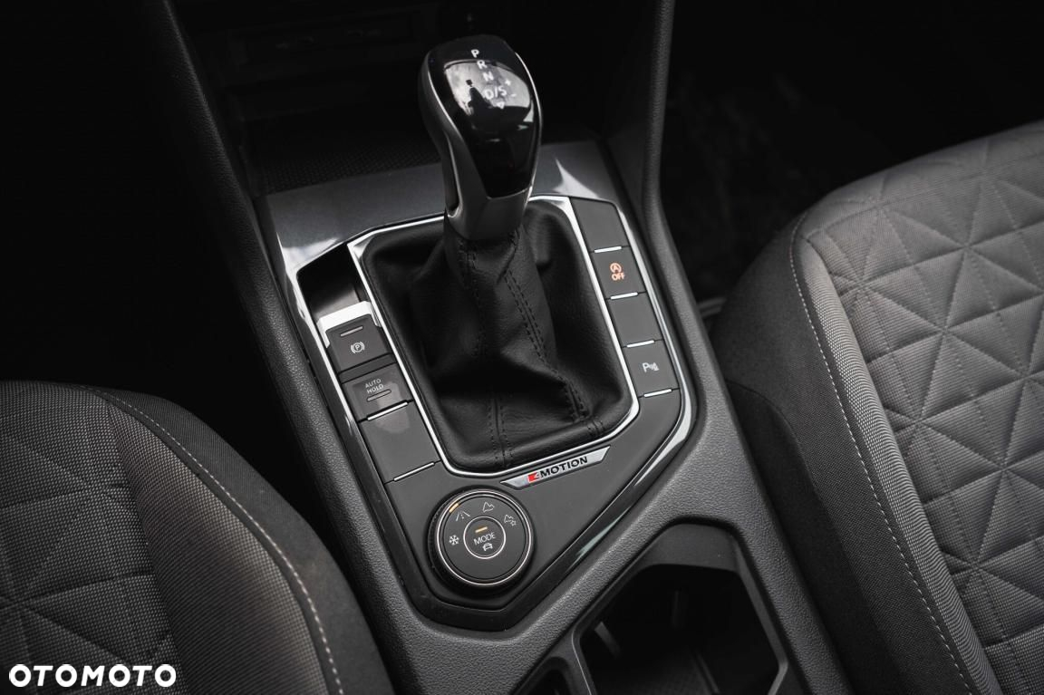 Volkswagen Tiguan - 21