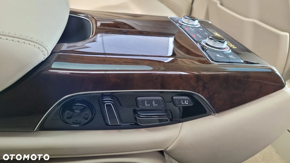 Audi A8 3.0 TDI L Quattro - 25