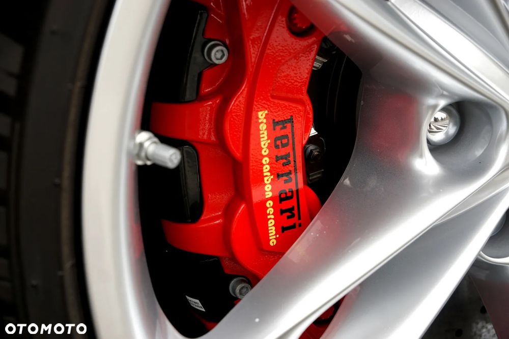 Ferrari 296 GTB - 16