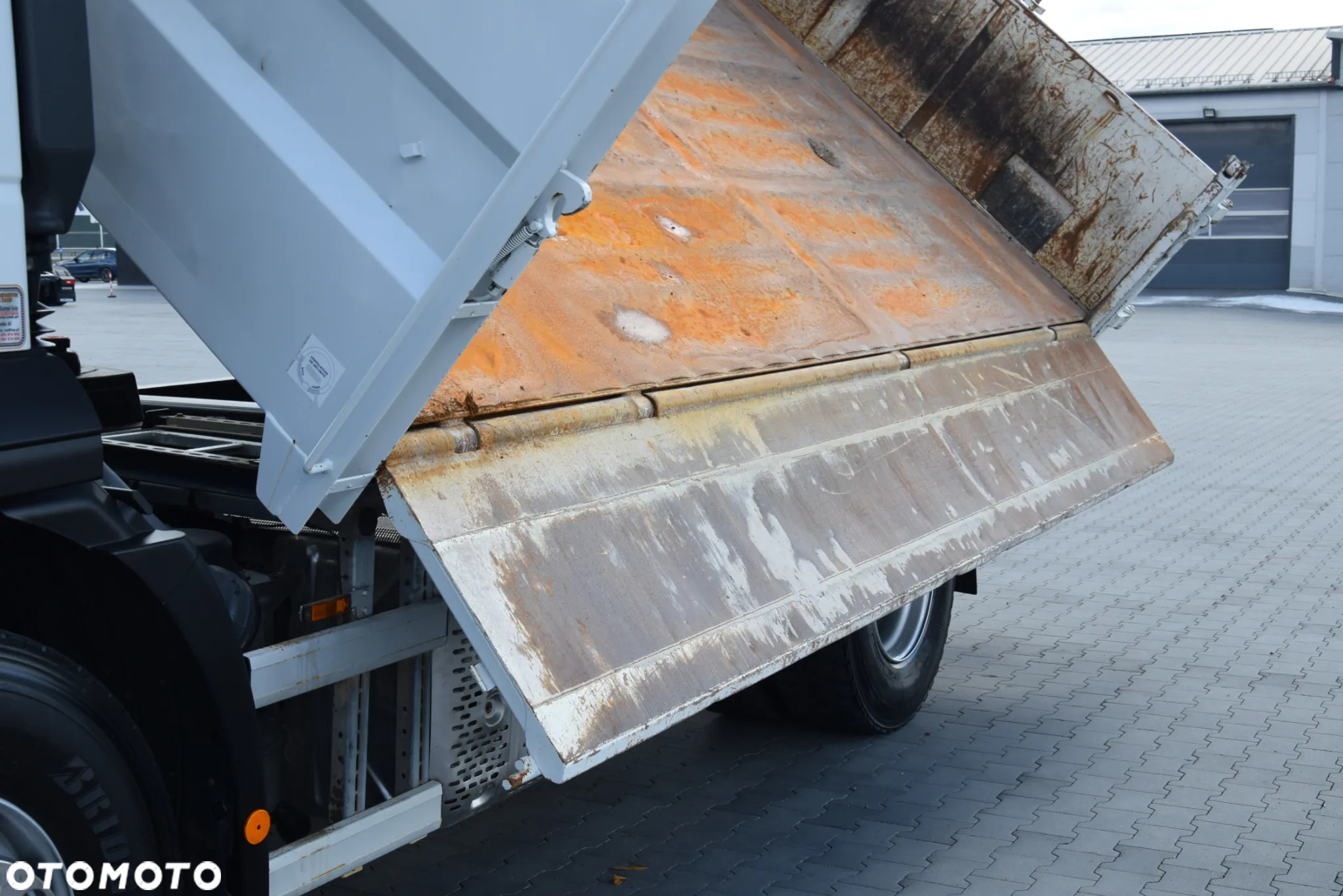 Iveco STRALIS 310 / 4x2 / EURO 6 / WYWROTKA / HYDROBURTA / AUTOMAT / HAK / 2015 / NISKI PRZEBIEG / SPROWADZONY - 20