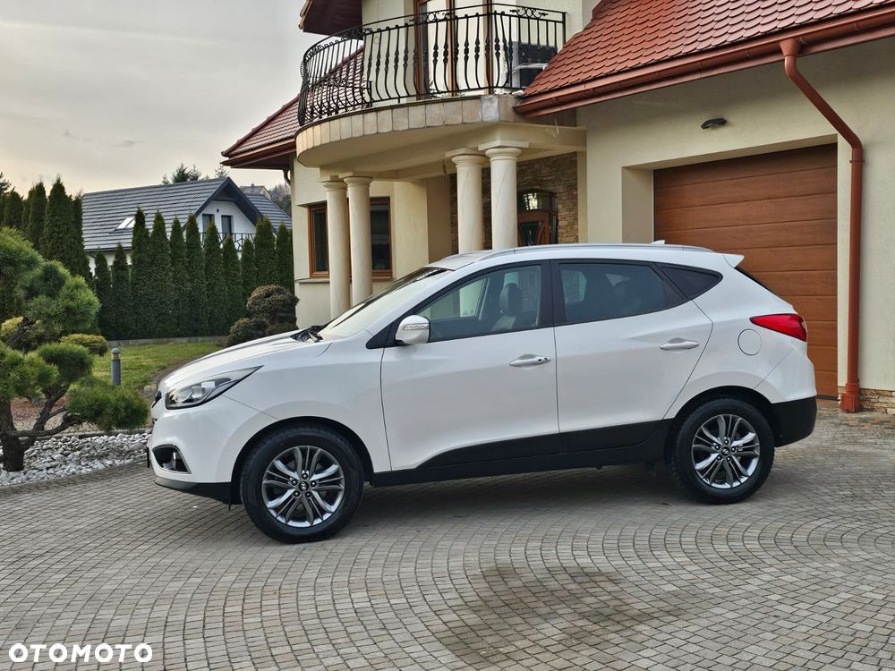 Hyundai ix35 1.6 2WD Fifa World Cup Edition - 27