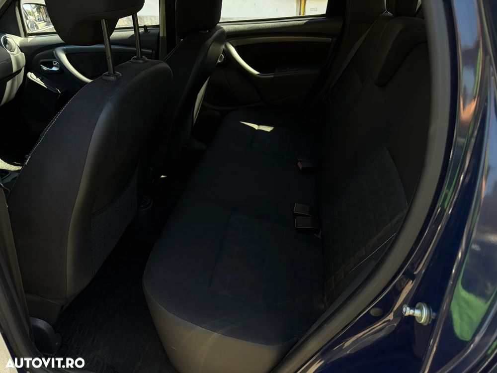 Dacia Duster 1.6 4x2 Prestige - 6