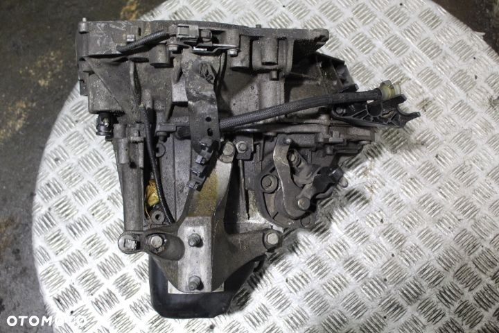 SKRZYNIA BIEGÓW DACIA LOGAN II 1.2 JH3 - 3