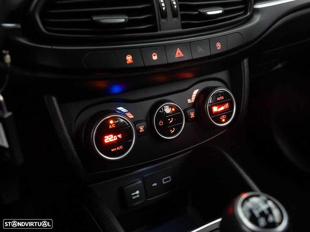 Fiat Tipo 1.3 M-Jet Lounge - 22