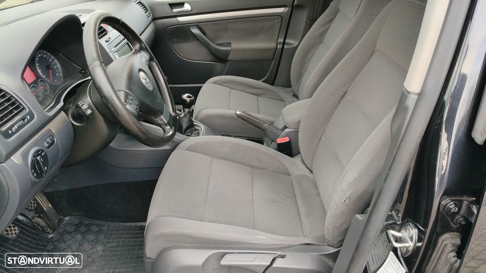 VW Golf 1.9 TDi BlueM. Confortline - 9