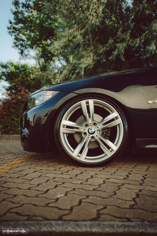 BMW 320 d Touring Navi. Sport Auto - 4