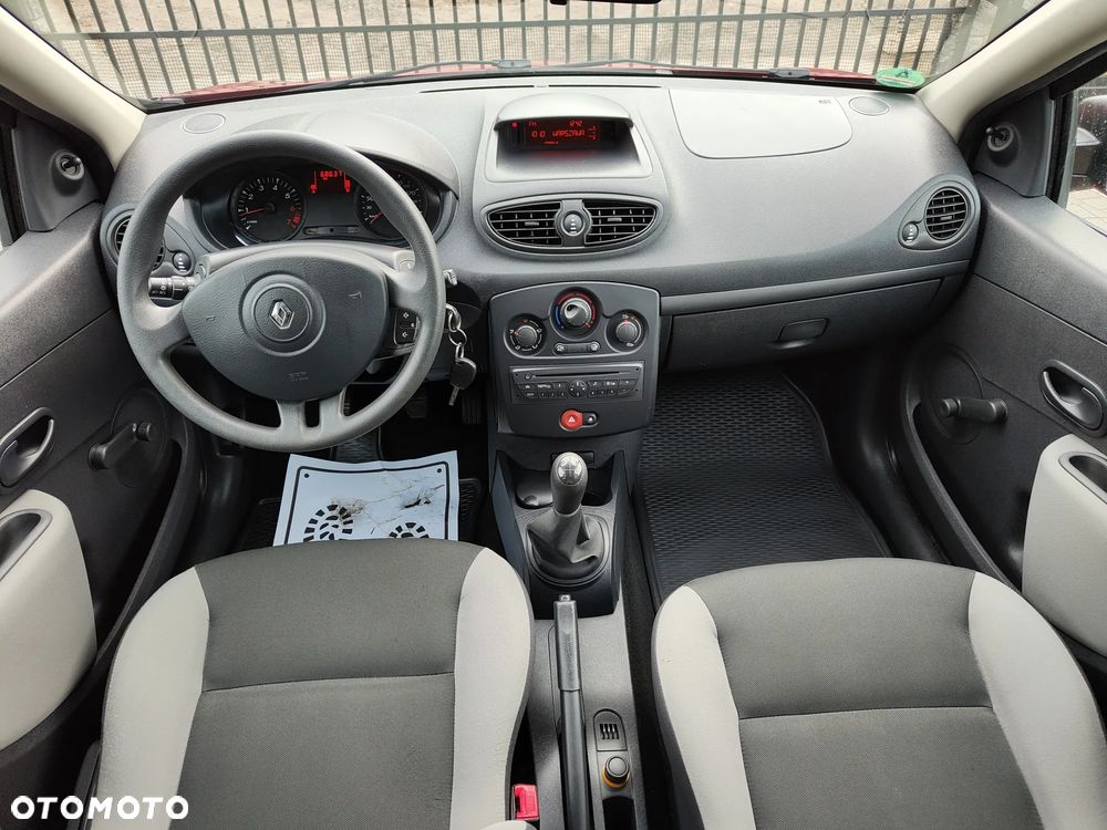 Renault Clio 1.2 16V 75 Expression - 7