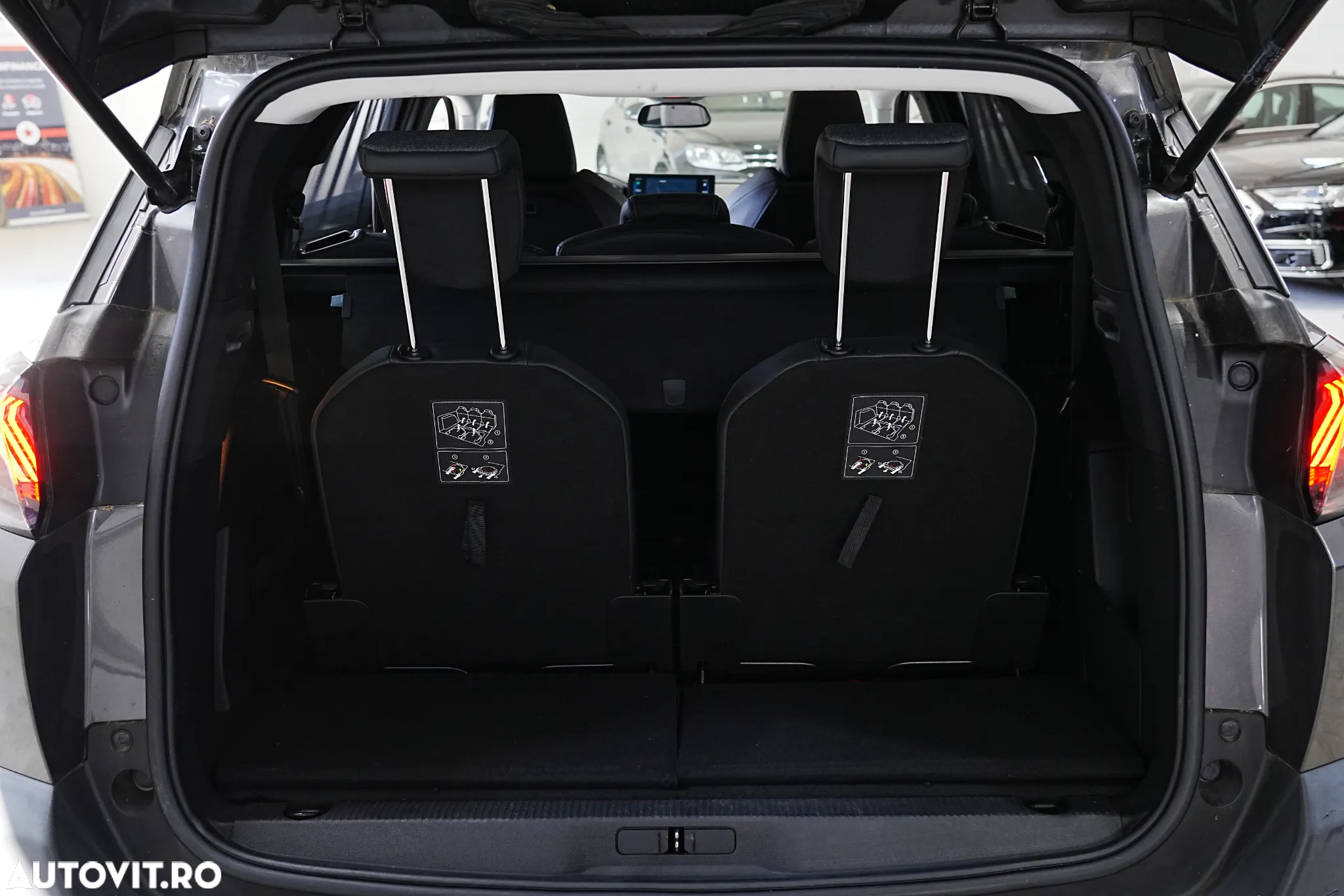 Peugeot 5008 1.5L BlueHDI EAT8 S&S Allure Pack - 24