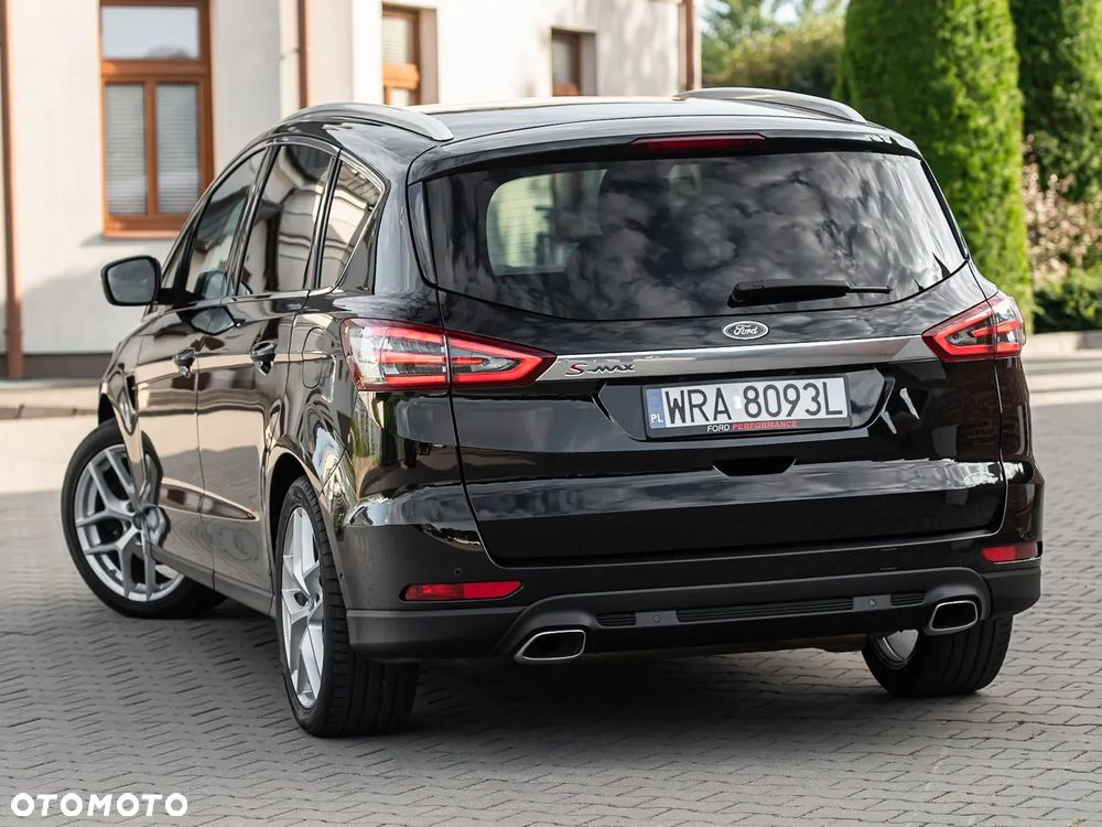 Ford S-Max 2.0 TDCi Titanium PowerShift - 9