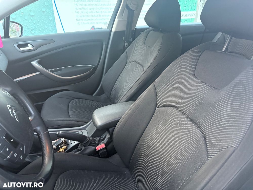 Citroën C5 1.6HDi BVM Attraction - 7