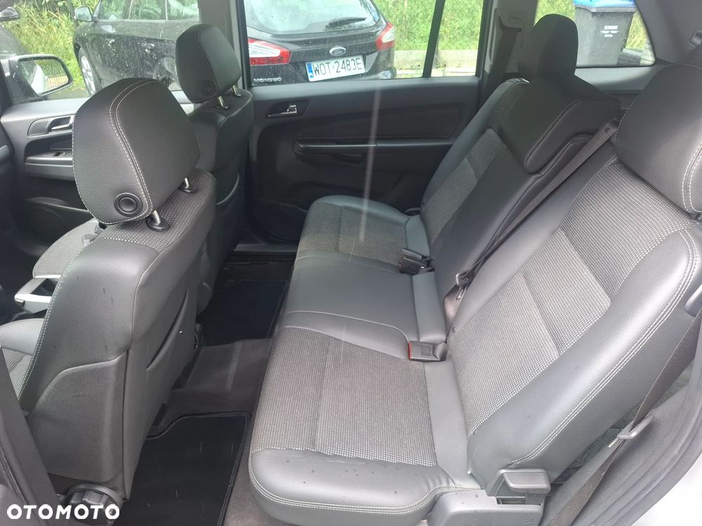 Opel Zafira 1.9 CDTI Cosmo - 11