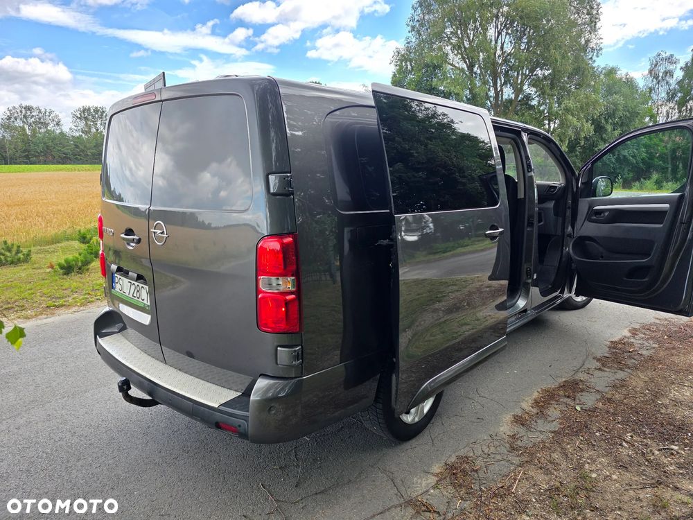 Opel Vivaro - 18