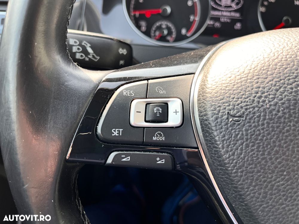 Volkswagen Golf 1.5 TSI ACT (BlueMotion Tech) DSG Comfortline - 28