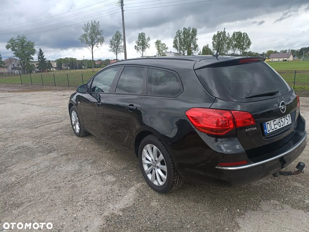 Opel Astra 1.7 CDTI DPF ecoFLEX Start/Stop ENERGY - 9