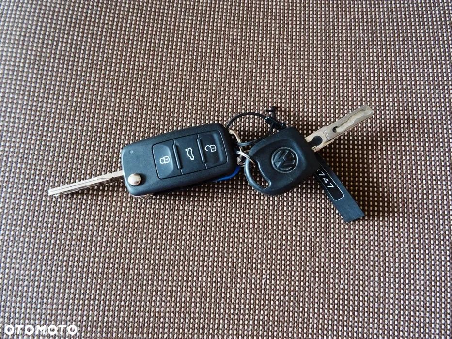 Volkswagen CADDY - 24