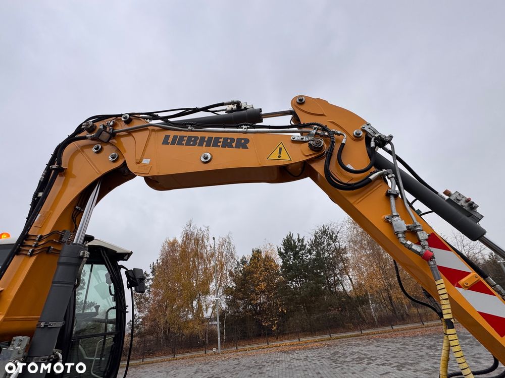 Liebherr A910 compact |2017|łapy-plug| rototilt ze szczypkami | 7200mtg |3 łyzki|warta  uwagi - 15