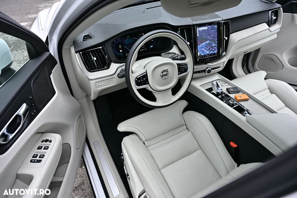 Volvo XC 60 B4 MHEV AT8 AWD Inscription - 2