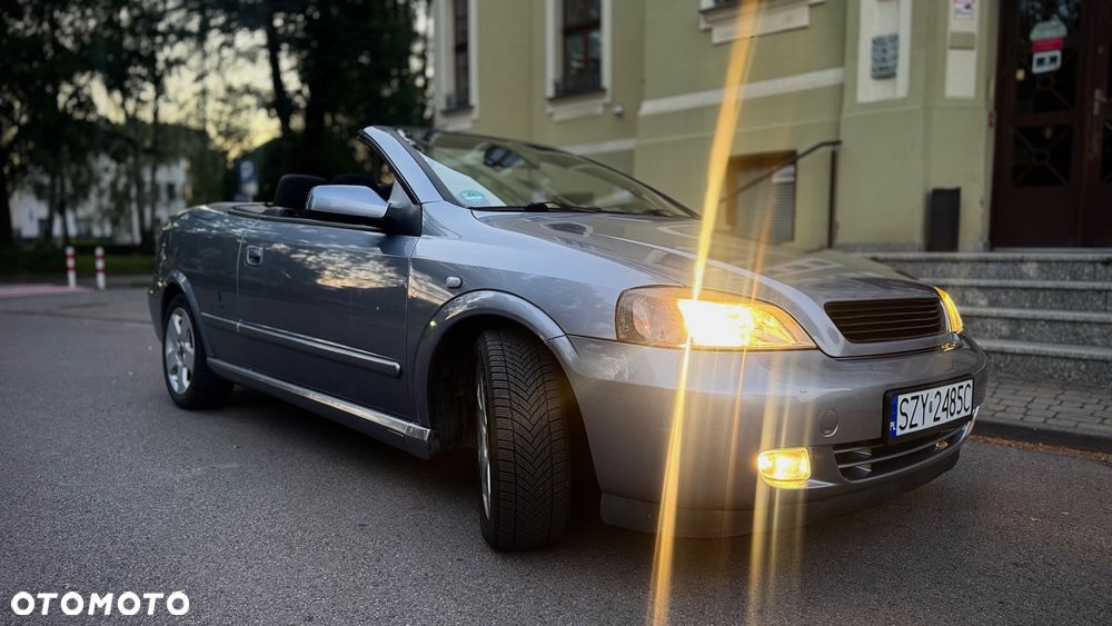 Opel Astra 1.8 Bertone - 4