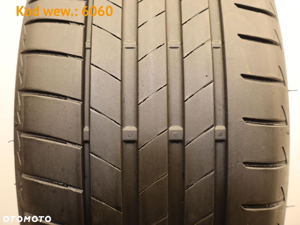 Bridgestone Turanza T005 - 225/40 R18 - 2