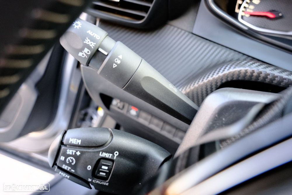 Peugeot 2008 1.5 BlueHDi Active Pack - 15