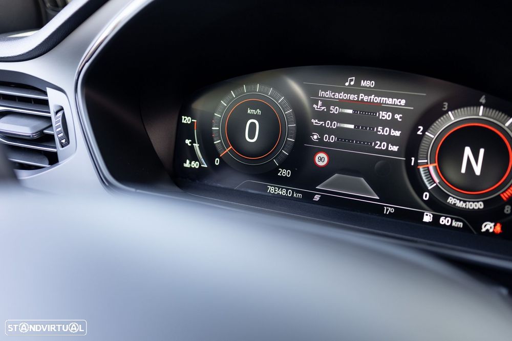 Ford Focus 2.3 EcoBoost S&S ST - 11