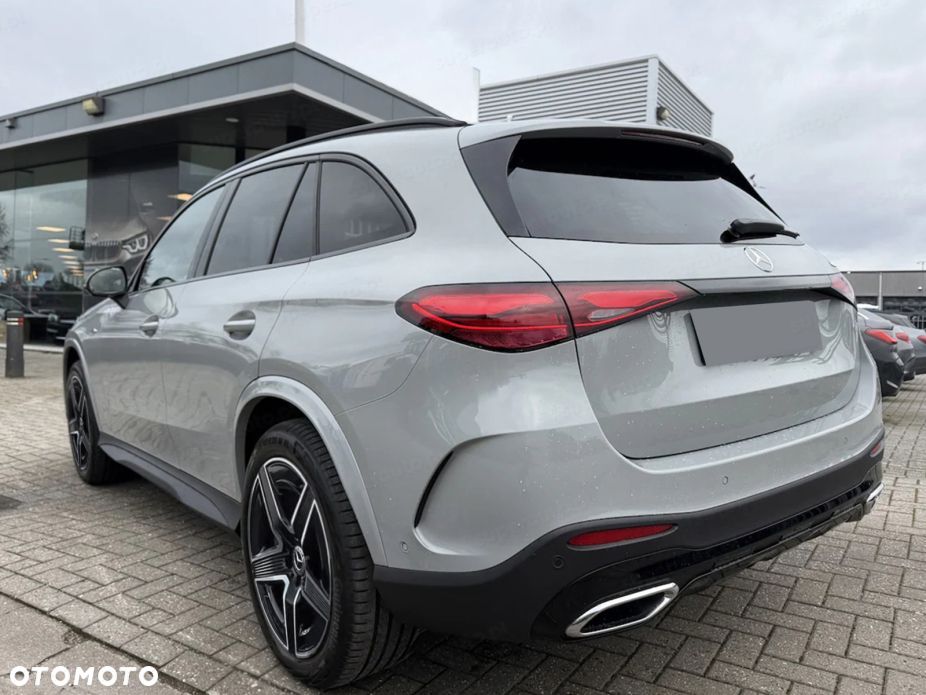 Mercedes-Benz GLC 200 d 4-Matic - 3