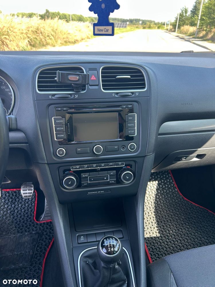 Volkswagen Golf Variant 2.0 TDI DPF Style - 14