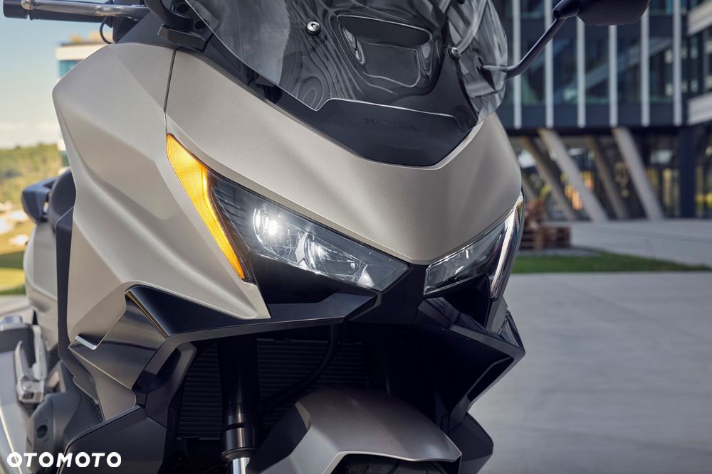 Honda NSS - 7