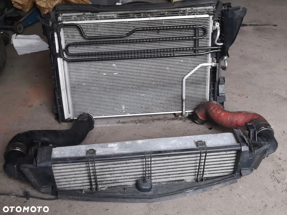 Komplet chłodnic z wentylatorem mercedes W204 2.2 CDI Lift - 1