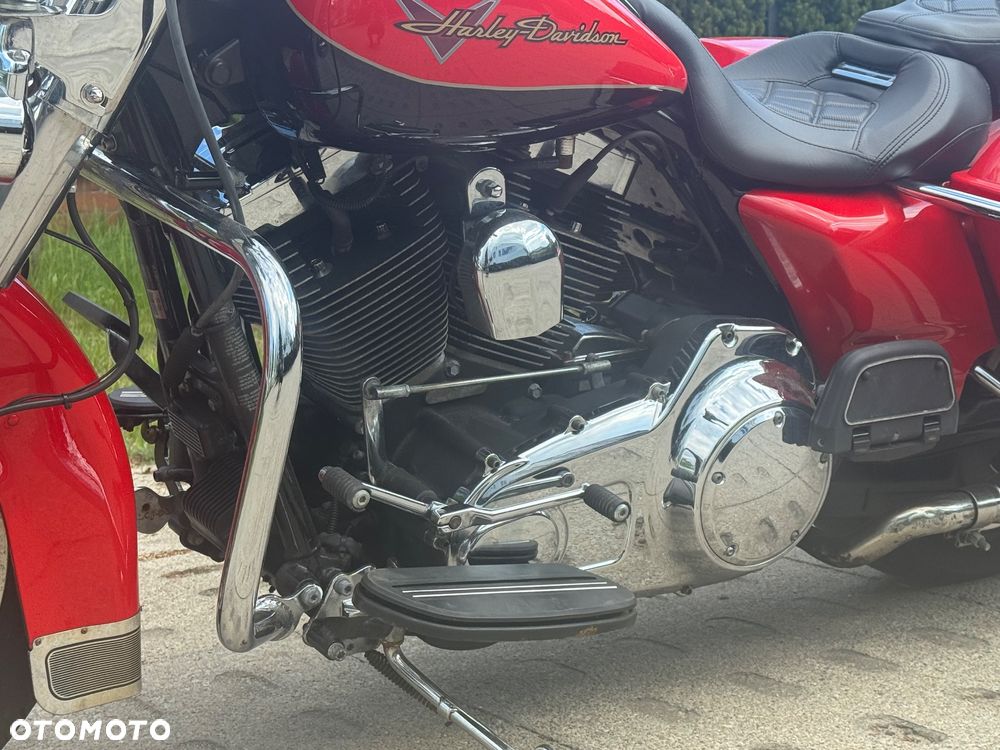 Harley-Davidson Touring Road King - 22