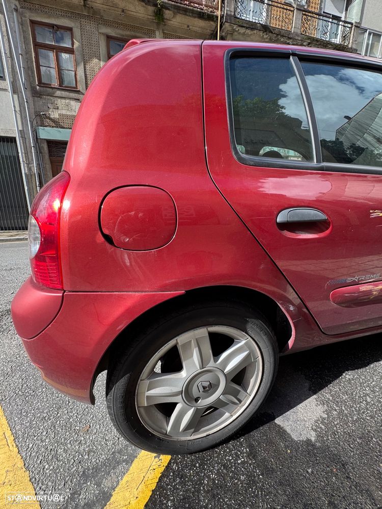 Renault Clio 1.2 16V Confort - 6