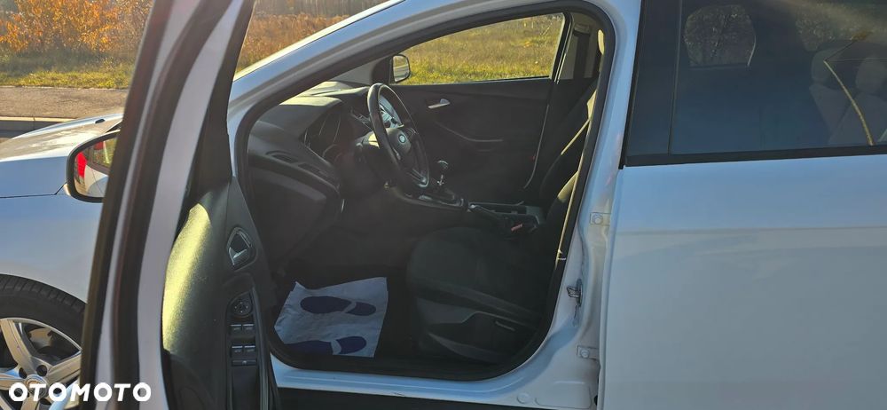 Ford Focus 1.5 TDCi DPF Start-Stopp-System Titanium - 2