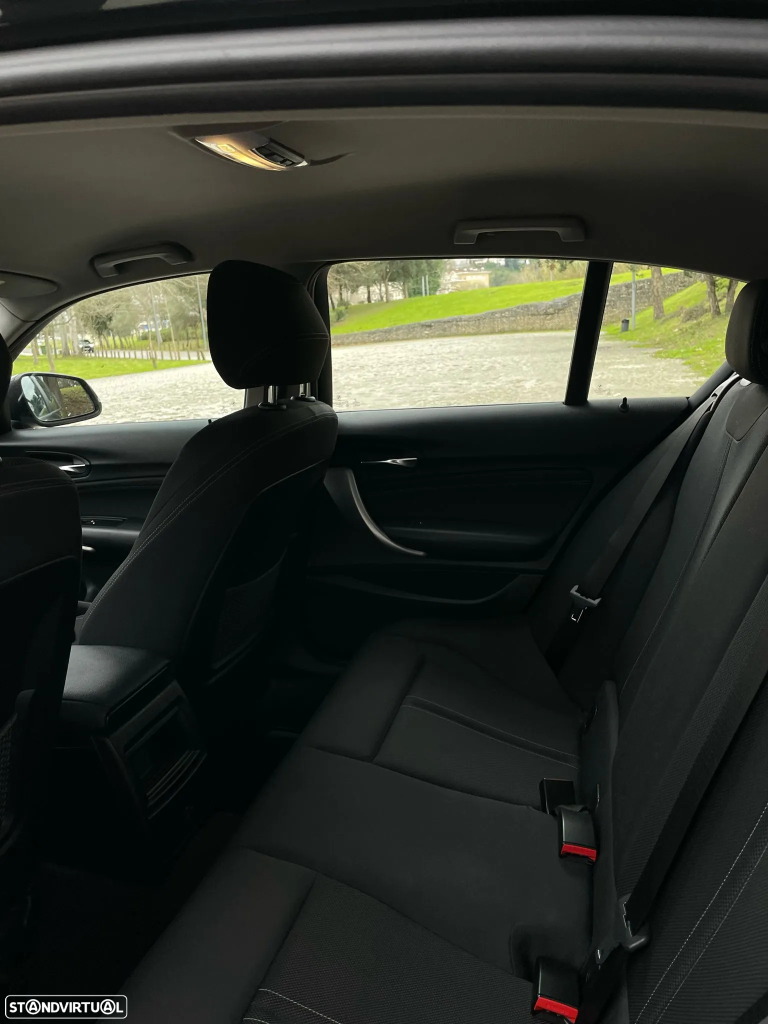 BMW 116 d Pack Desportivo M Auto - 2