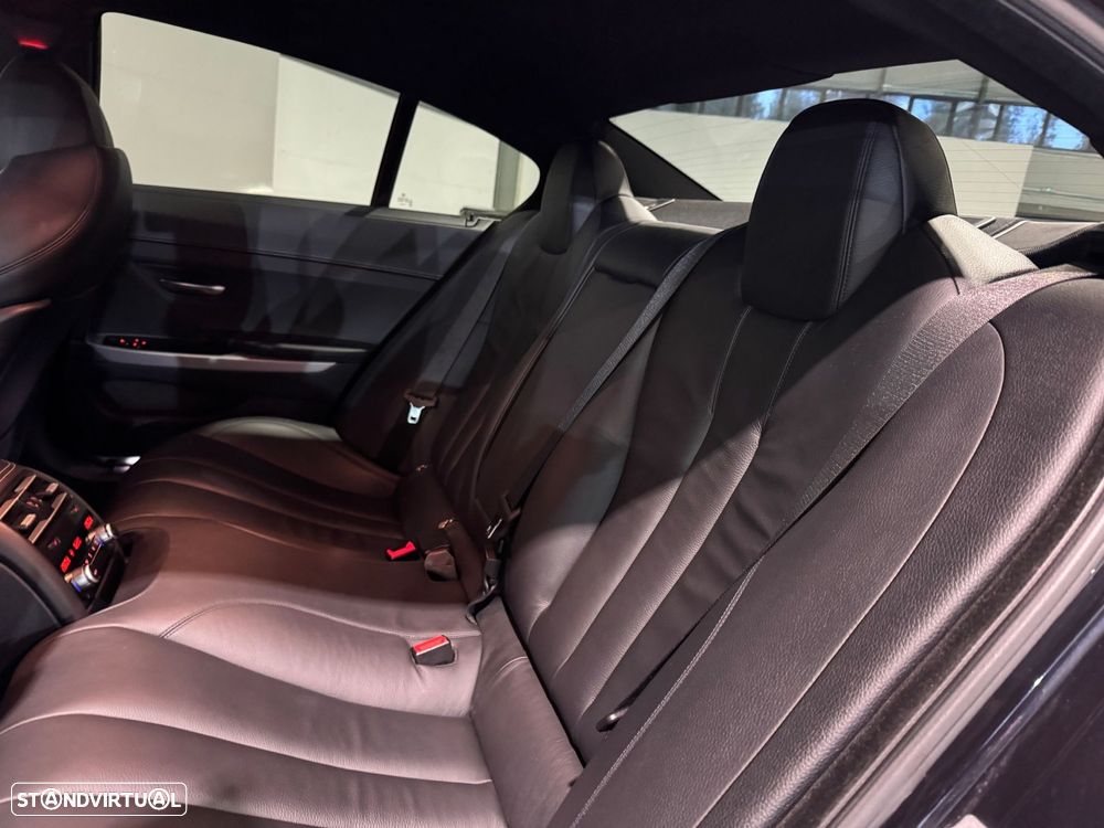 BMW 640 Gran Coupé d Pack M - 32