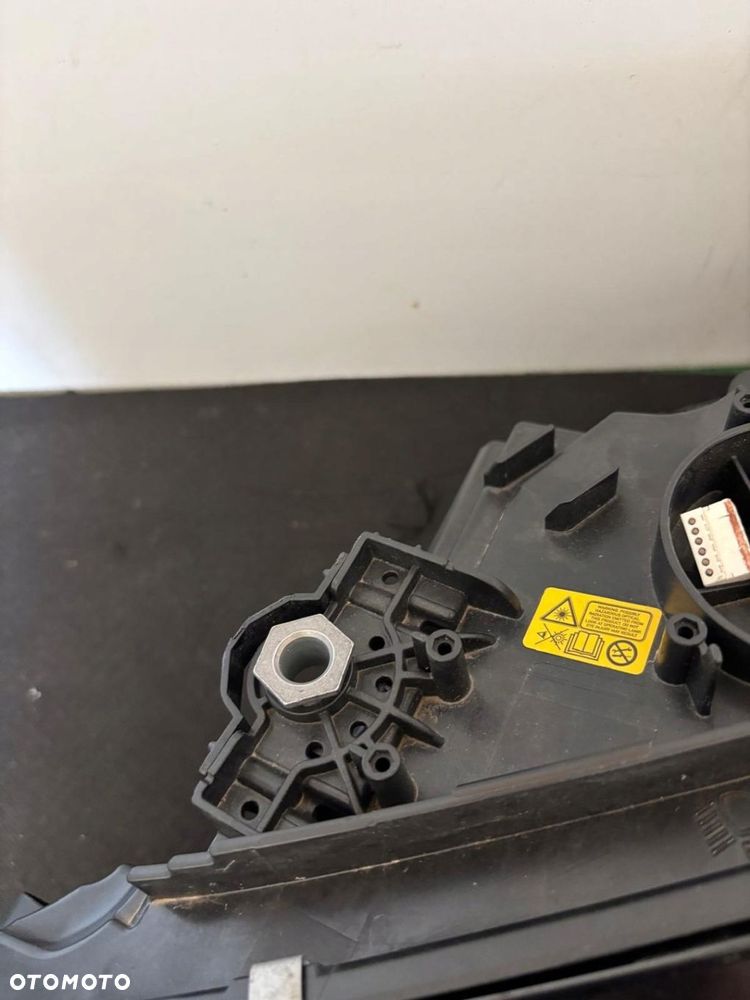 LAMPA LEWA REFLERTOR BMW SERIA 3 G20 G21 LASER SHADOW M3 CZARNA COMPETITION - 9