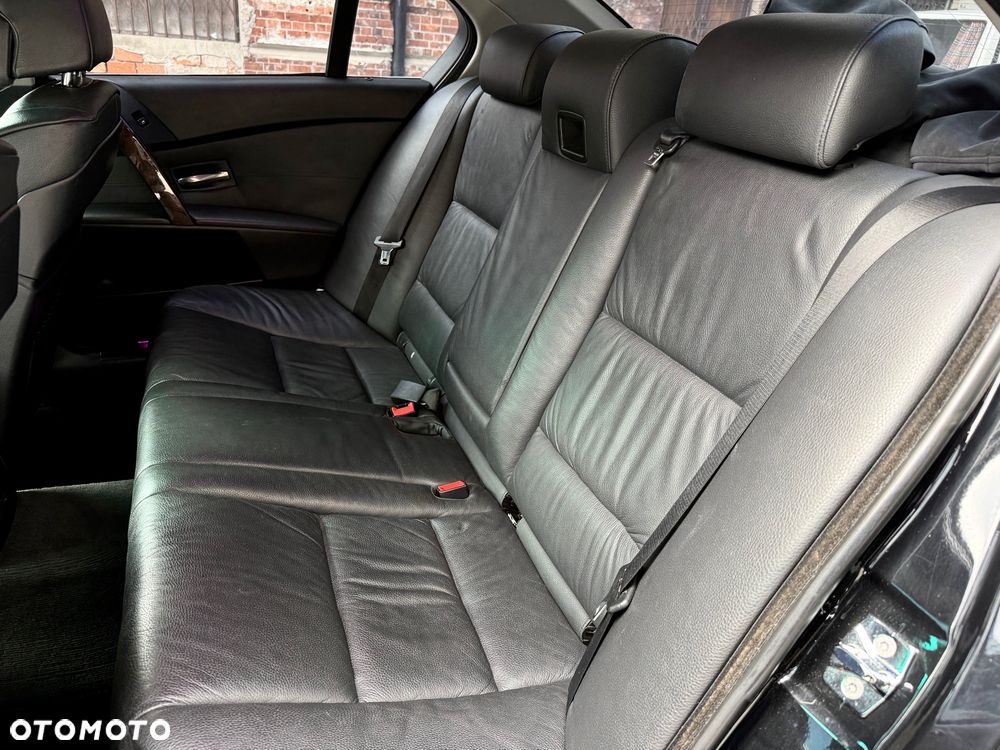 BMW Seria 5 - 22
