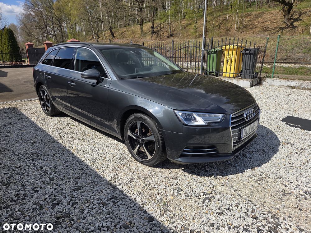 Audi A4 Avant 2.0 TDI DPF clean diesel Attraction - 18