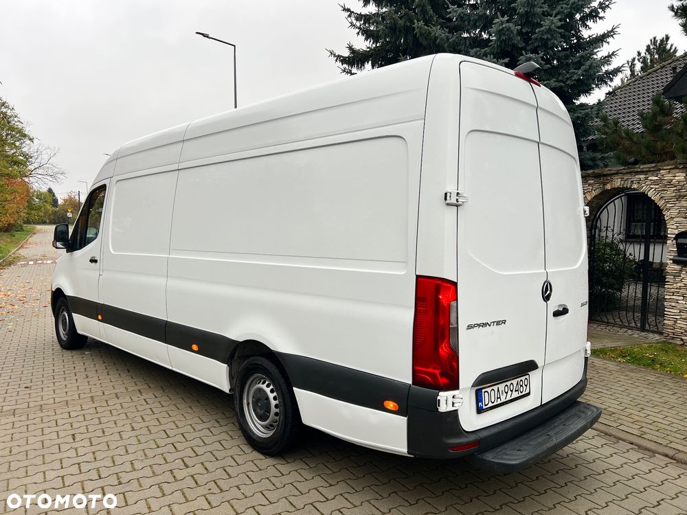 Mercedes-Benz Sprinter - 5