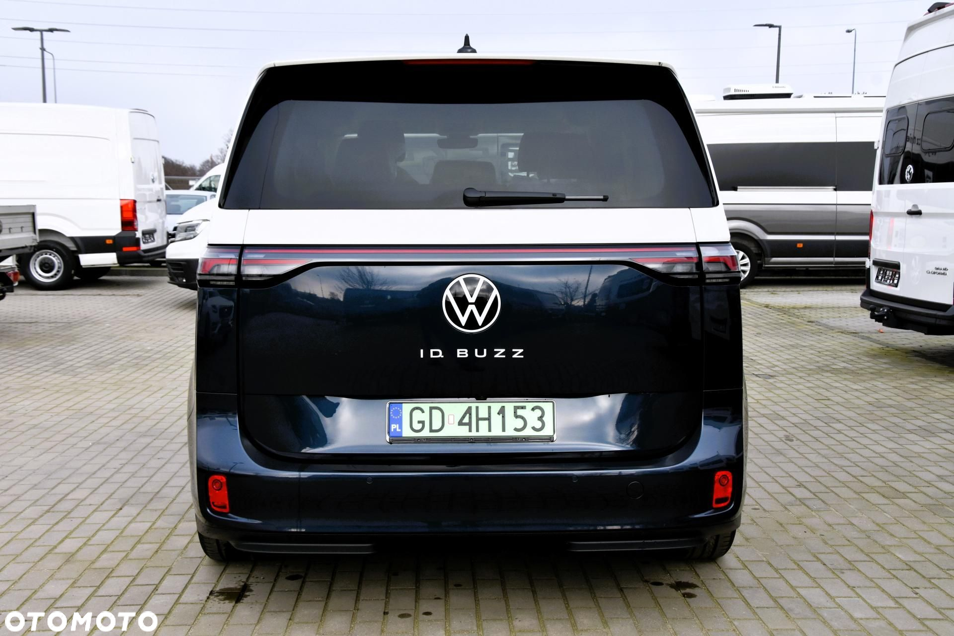 Volkswagen ID. Buzz - 7