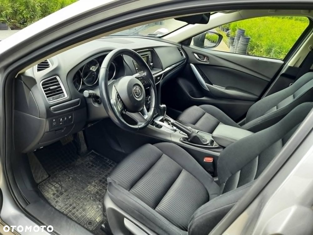 Mazda 6 - 8
