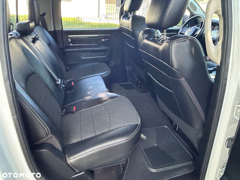 Dodge RAM - 24