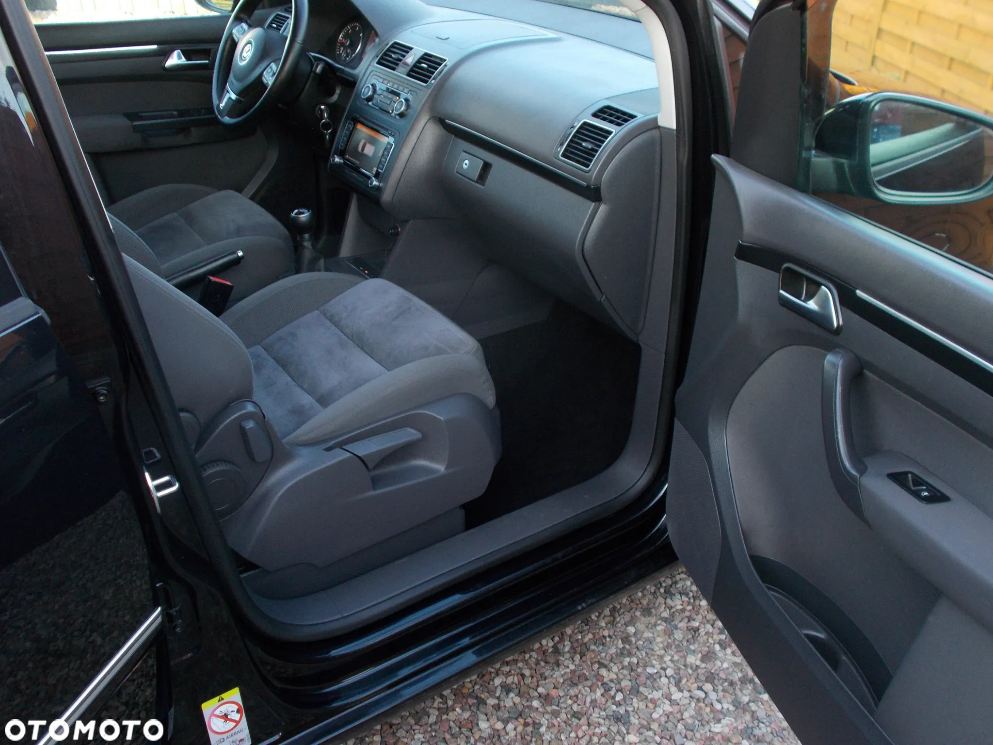Volkswagen Touran 2.0 TDI Highline - 6