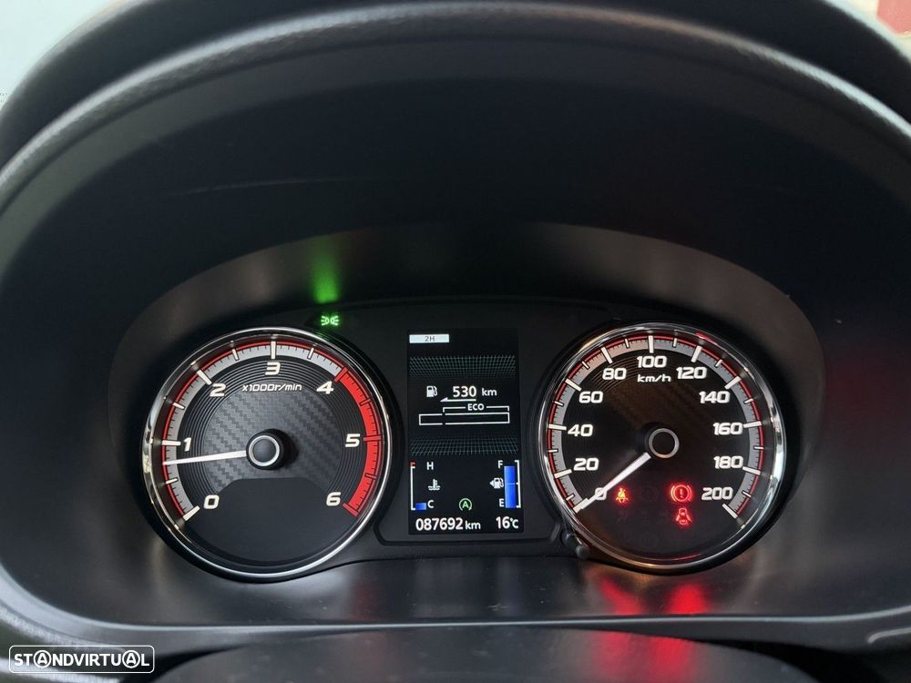 Mitsubishi L200 2.3 DI-D Strakar Space Cab Intense 4WD - 18