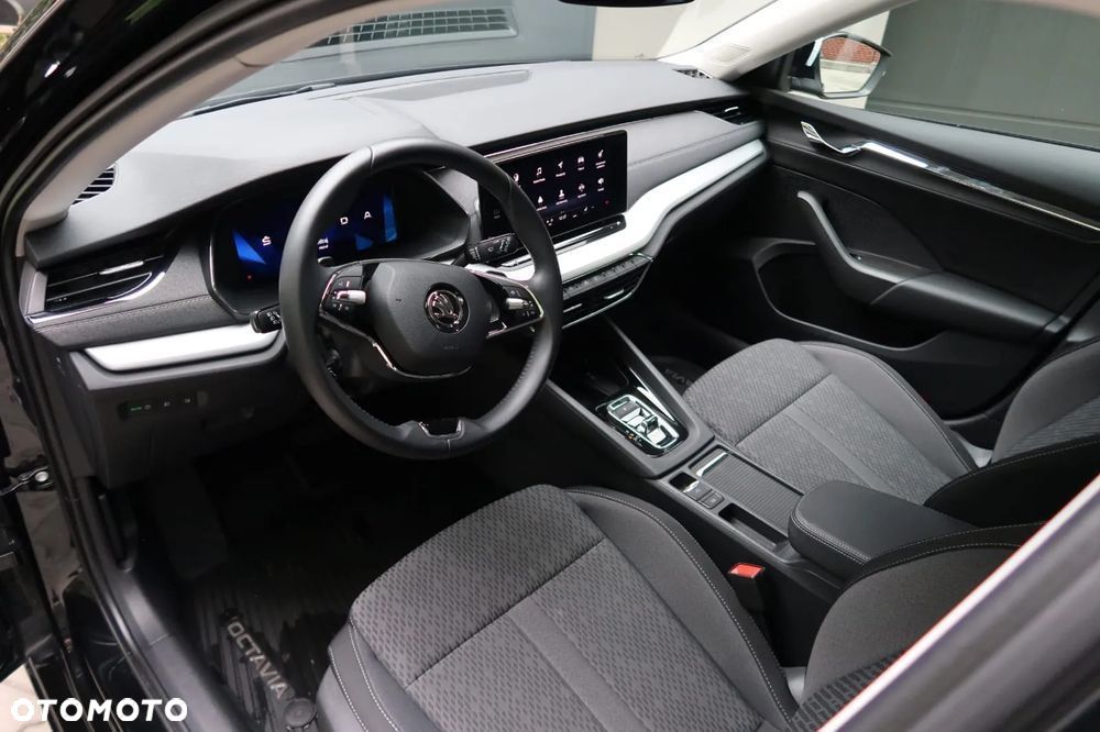 Skoda Octavia - 7