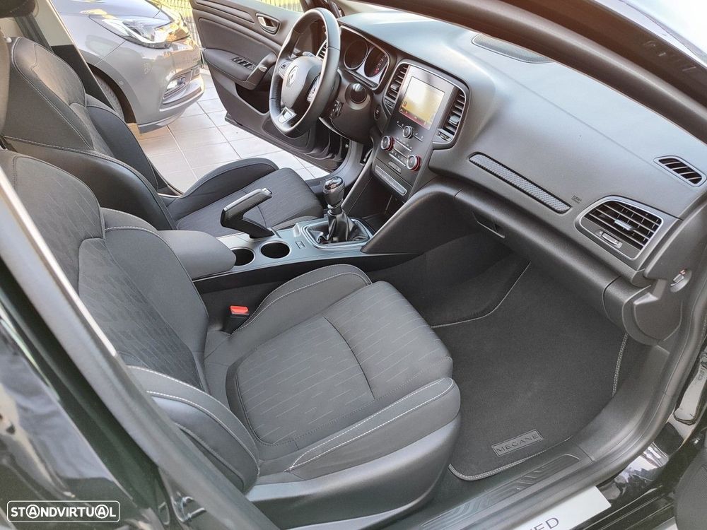 Renault Mégane 1.3 TCe Limited J17 - 18