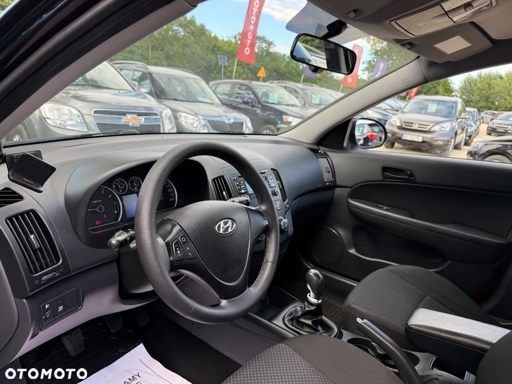 Hyundai i30 1.4 Classic - 23