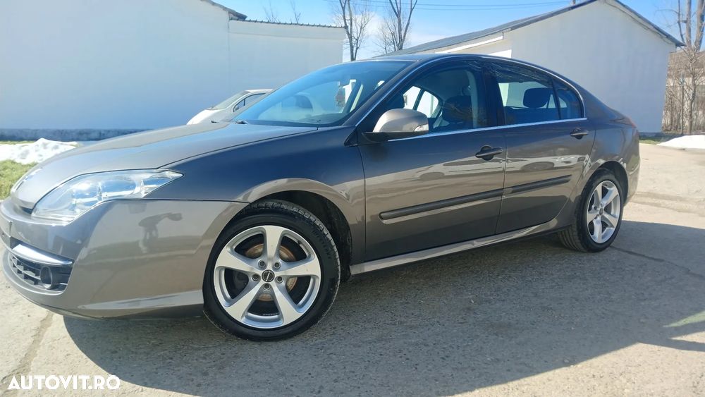Renault Laguna dCi 110 FAP Emotion - 2