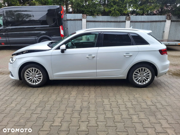 Audi A3 2.0 TDI Sportback (clean diesel) Ambition